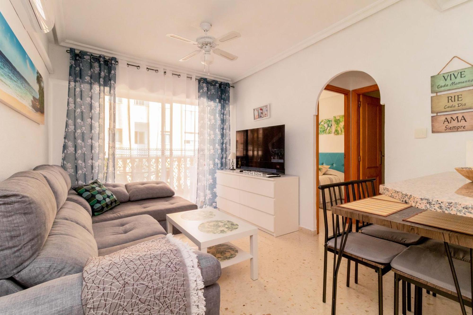 Sol & Mar Apartment Torrevieja Ngoại thất bức ảnh