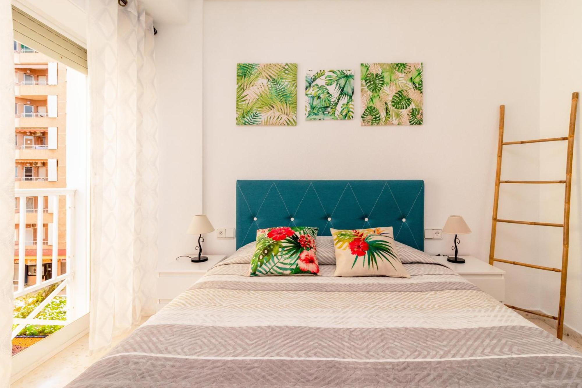 Sol & Mar Apartment Torrevieja Ngoại thất bức ảnh