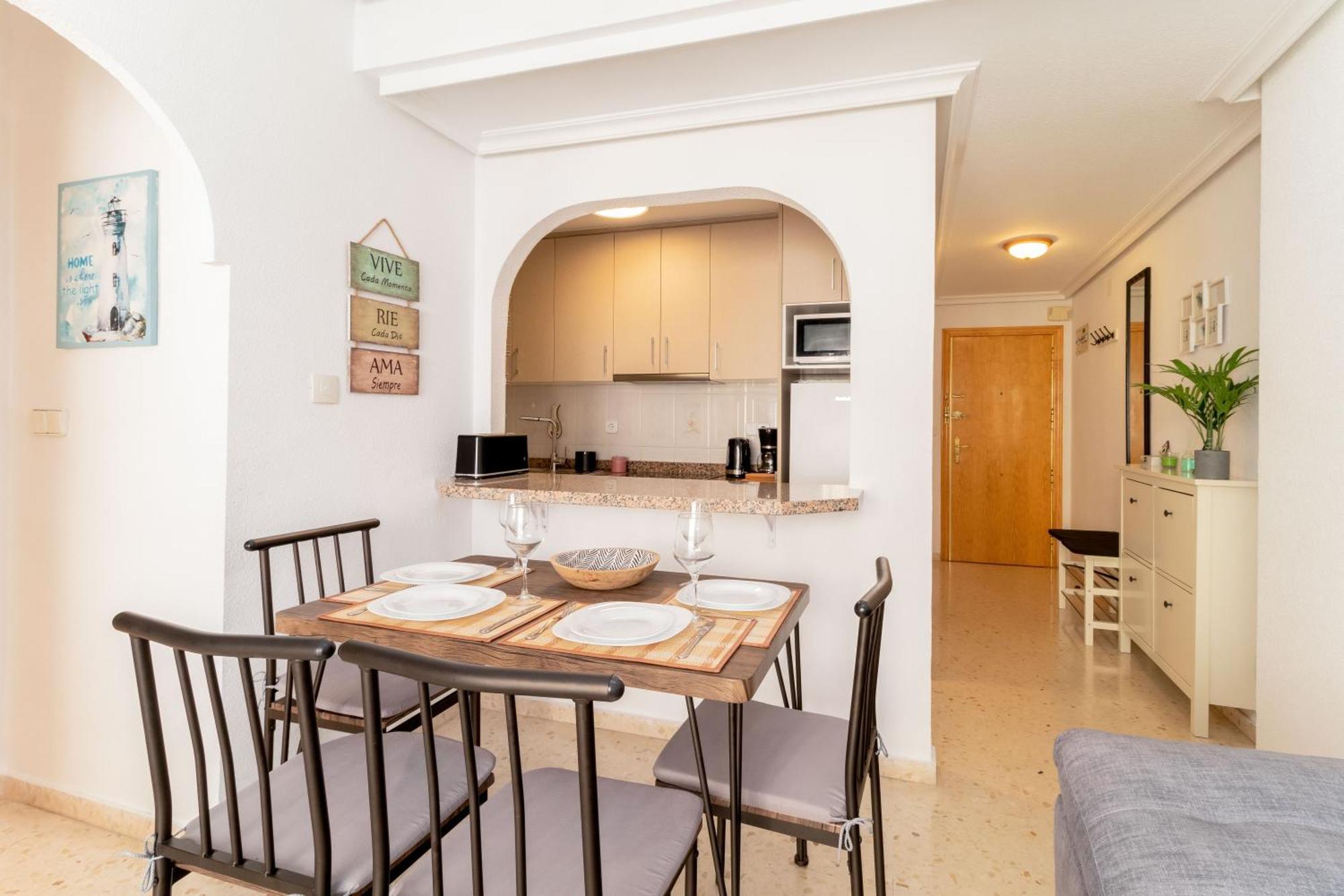 Sol & Mar Apartment Torrevieja Ngoại thất bức ảnh
