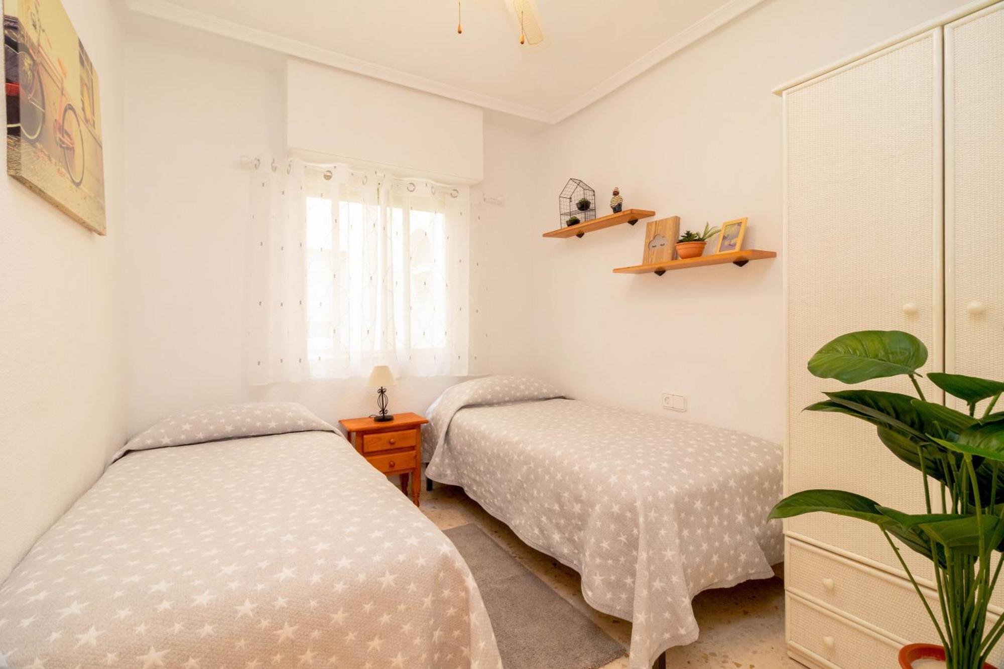 Sol & Mar Apartment Torrevieja Ngoại thất bức ảnh